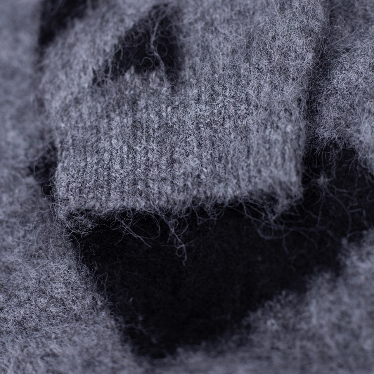 Off-White Intarsia Knit Sweater#13