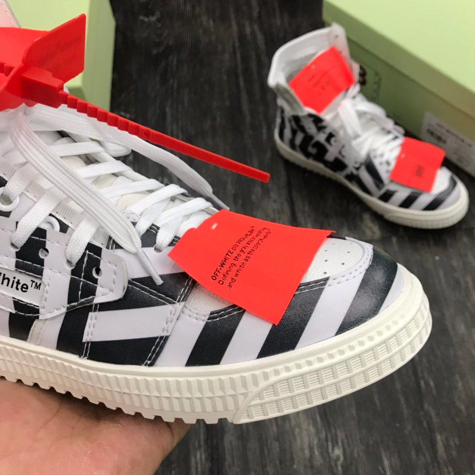 Off-White Arrow Logo Leather Sneakers #43