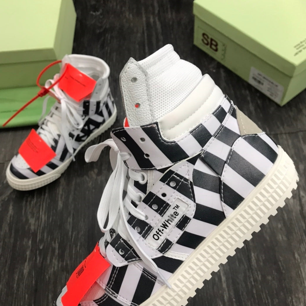 Off-White Arrow Logo Leather Sneakers #43
