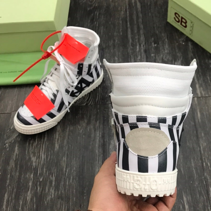 Off-White Arrow Logo Leather Sneakers #43