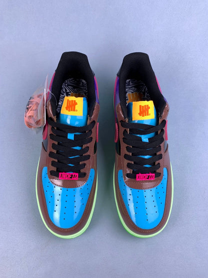 NIKE Air Force 1 Sneakers