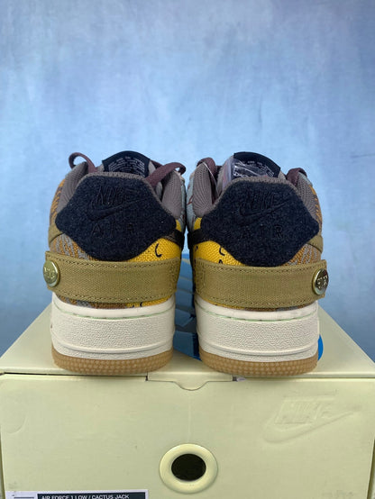 NIKE Air Force 1 Sneakers