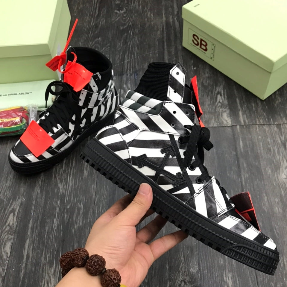 Off-White Arrow Logo Leather Sneakers #43