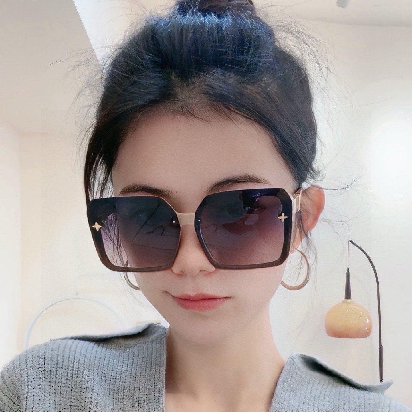 Louis Vuitton Rimless Sunglasses – Deep Reddish-Brown | Lightweight Luxury Eyewear