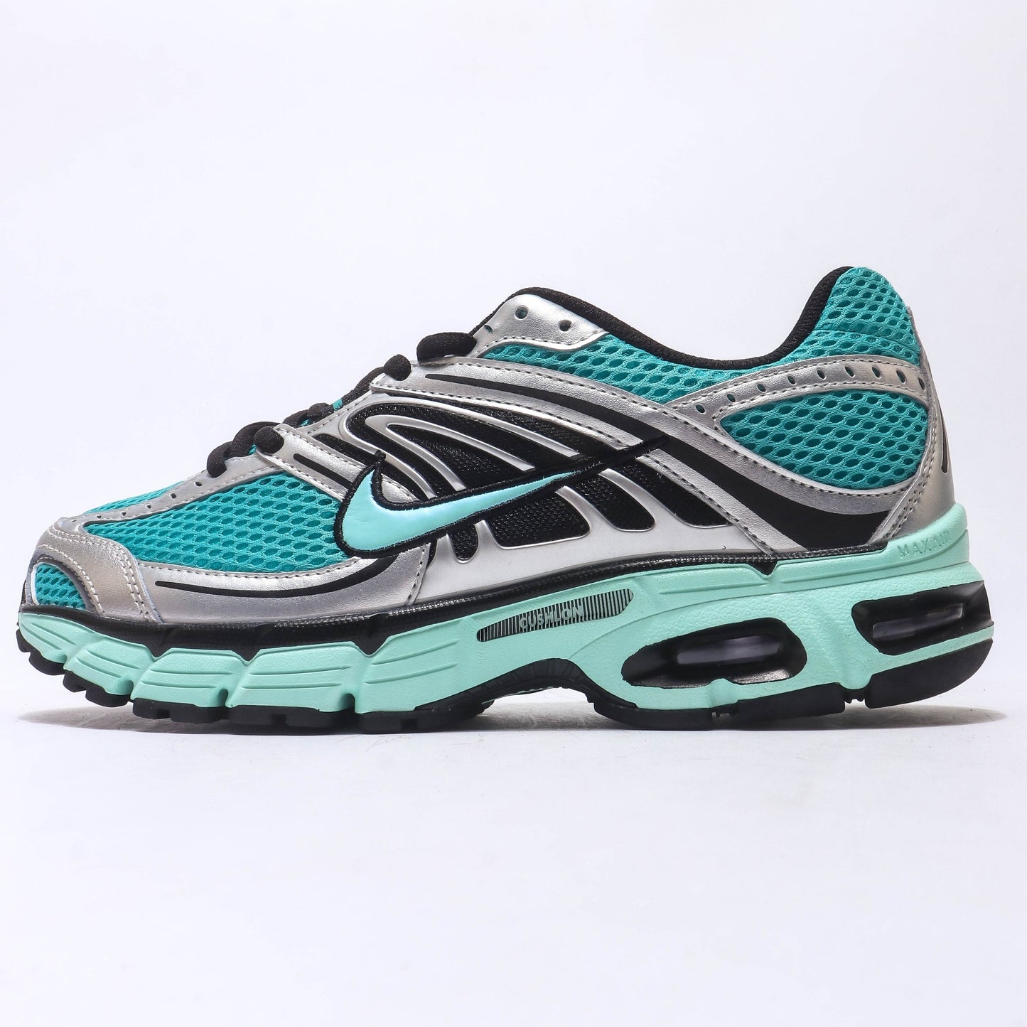 NIKE AIR MAX MOTO 2K Men's and Women's Running Shoes